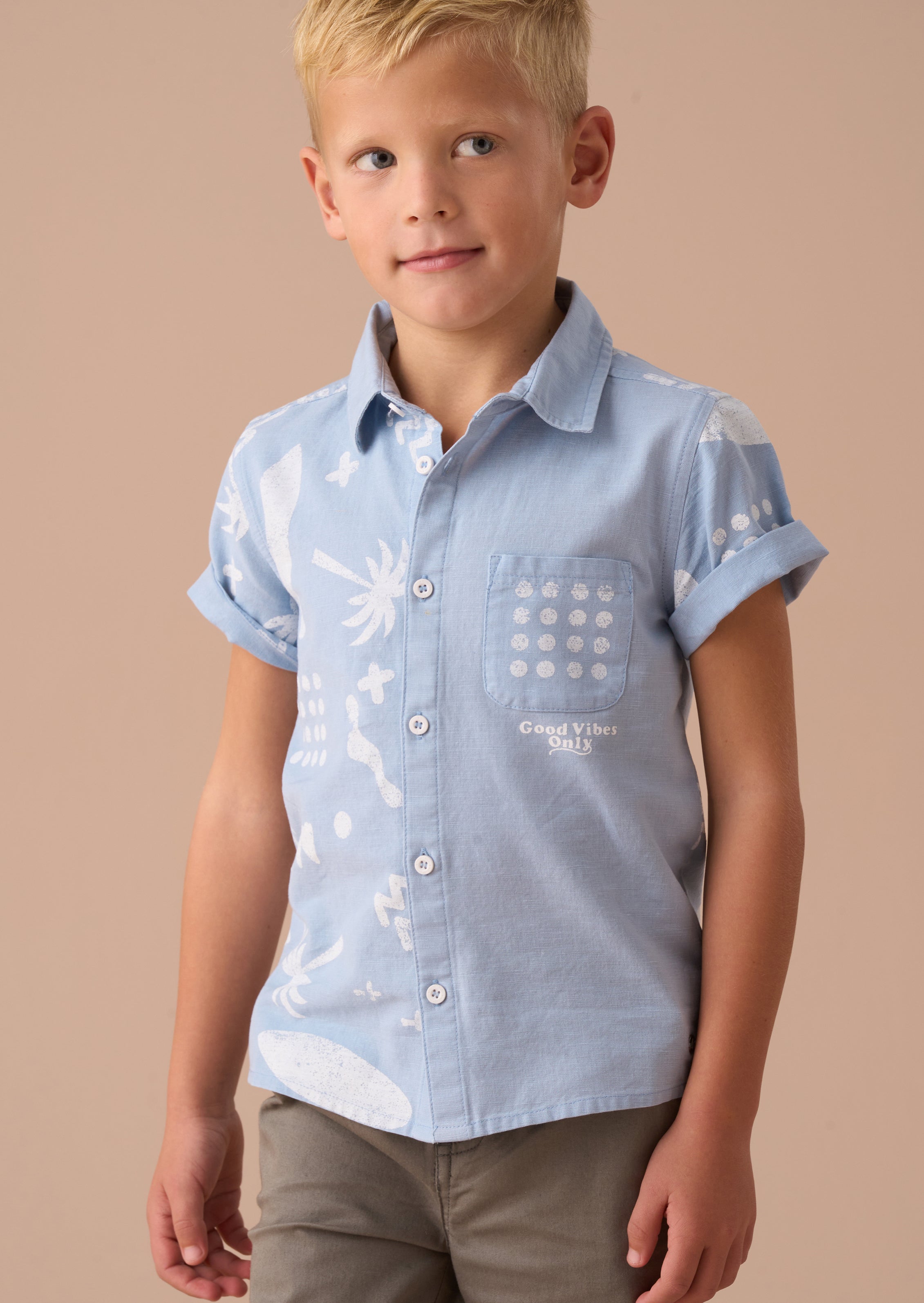 Connor Blue Distresed Printed Holiday Shirt